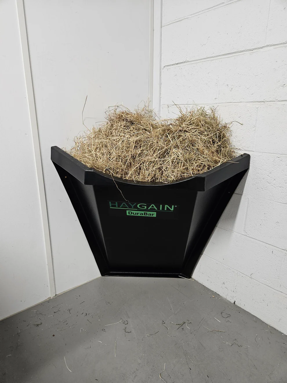 Haygain paśnik dla koni Durabar Corner Hayfeeder Black