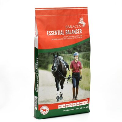 saracen-essential-balancer-20-kg-niskokaloryczny-koncentrat-dla-koni2 Saracen Essential Balancer 20 kg – Niskokaloryczny balancer, pasza dla koni i kuców na kopyta i sierść