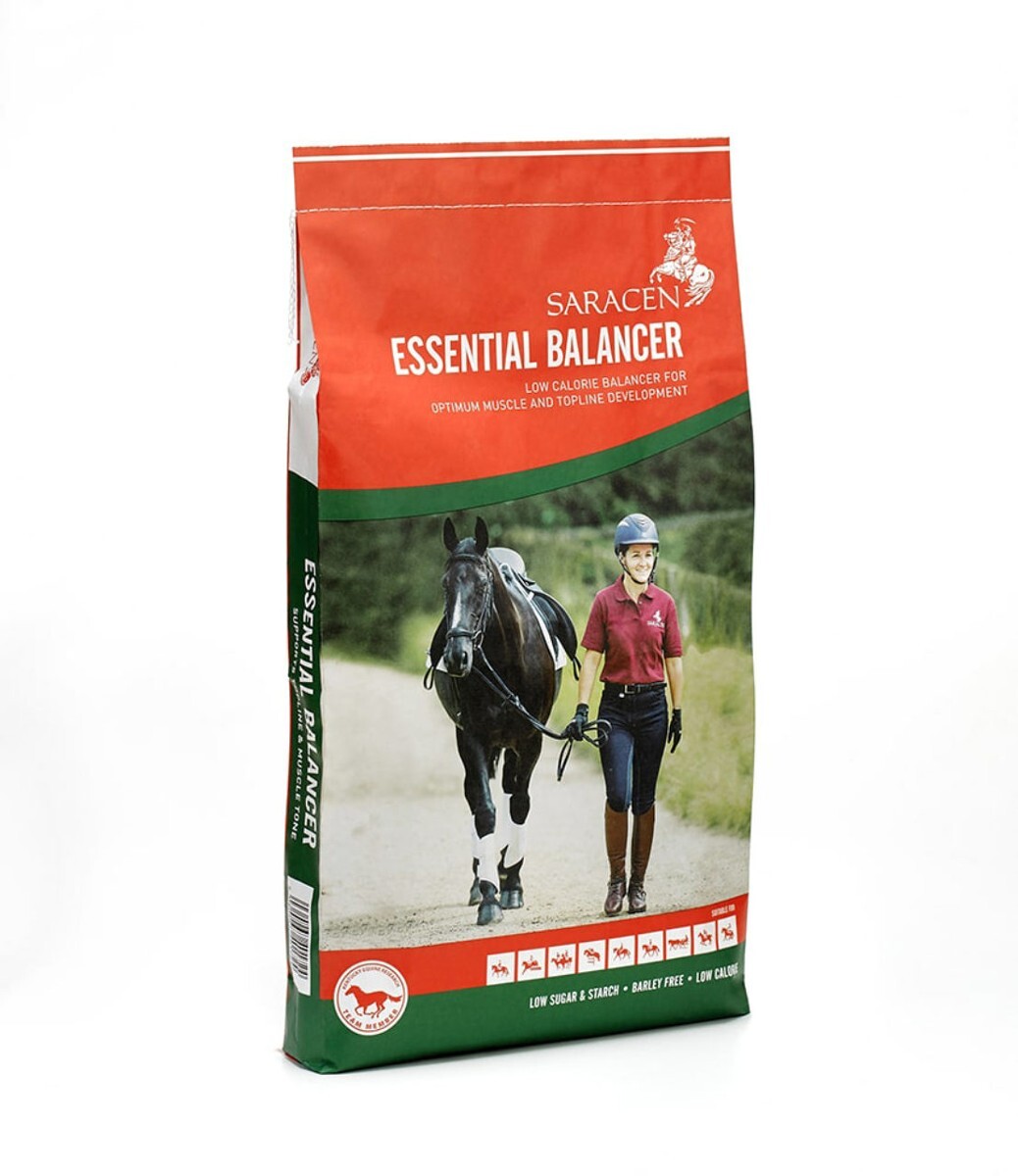 Saracen Essential Balancer 20 kg – Niskokaloryczny balancer, pasza dla koni i kuców na kopyta i sierść