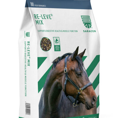 Saracen Re-Leve Mix 20 kg – bezzbożowe musli, pasza dla koni wrażliwych na wrzody, mięśnie, bez owsa