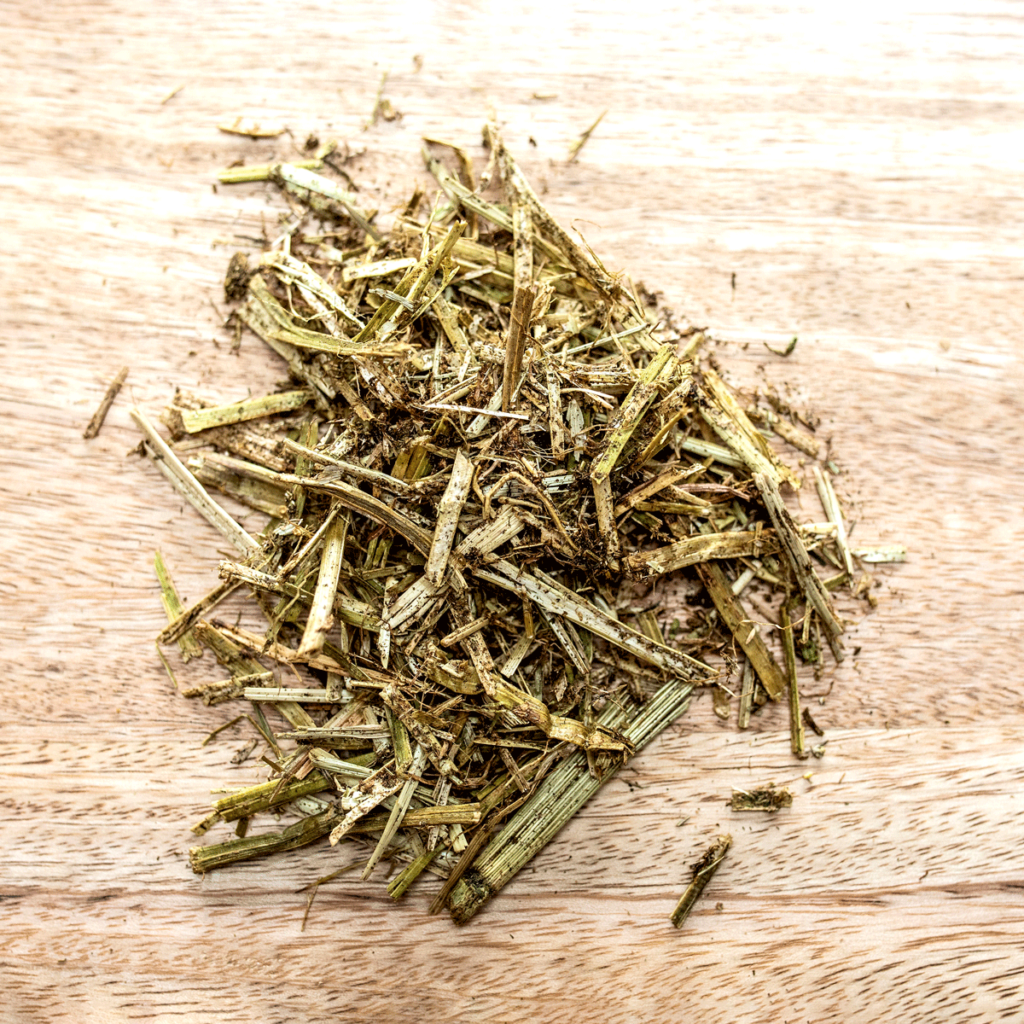 St. Hippolyt Luzerne Mix 15 kg – Sieczka z lucerny dla koni na mięśnie, masę i wrzody, naturalny bufor